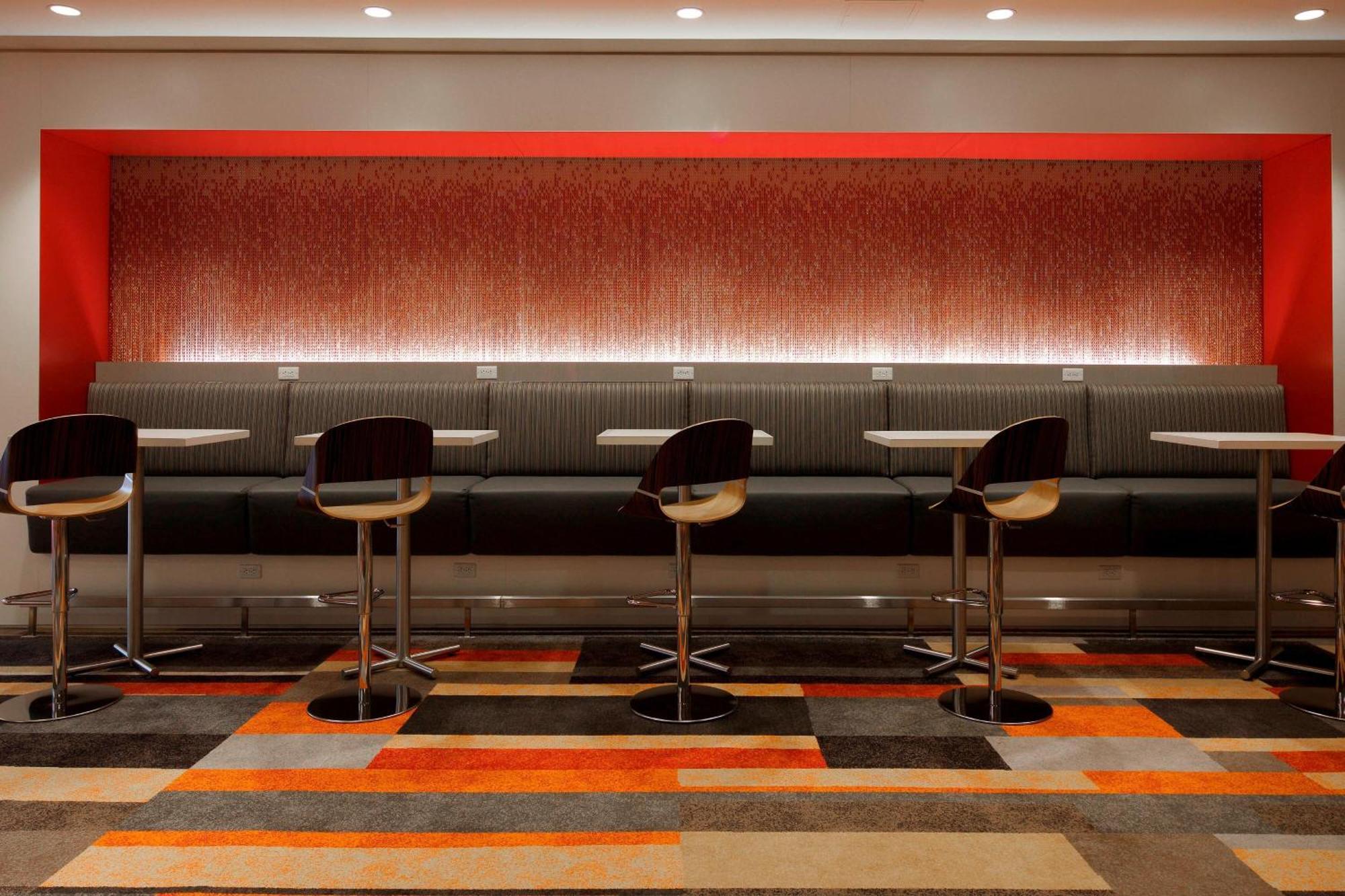 Delta Hotels By Marriott Beausejour Moncton Exteriér fotografie
